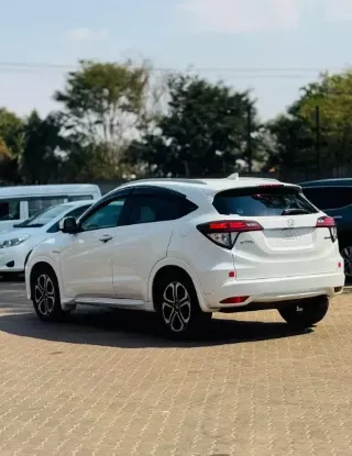 Picture of Honda Vezel 2016