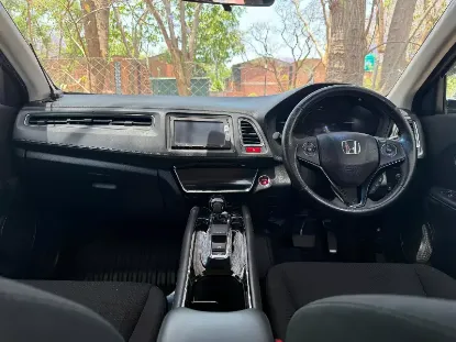Picture of Honda Vezel 2016