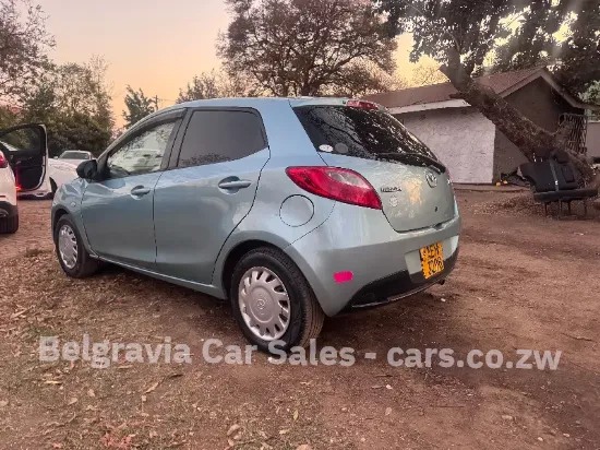 Picture of Mazda Demio 2008