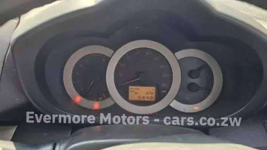 Picture of Toyota Rav4 2005