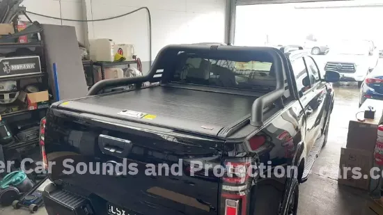 Picture of Retractable Aluminum Roller Tonneau Cover ranging from 100usd