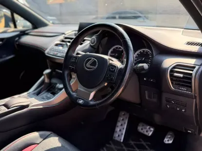 Picture of Lexus 2016