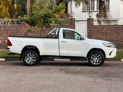 Picture of Toyota Hilux 2018