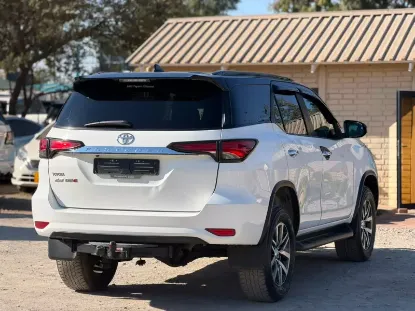 Picture of Toyota Fortuner 2019