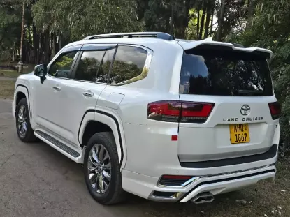 Picture of Toyota Land Cruiser 2025