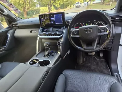 Picture of Toyota Land Cruiser 2025