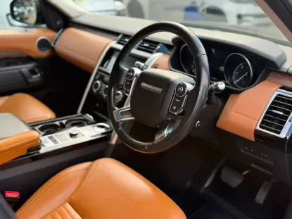 Picture of Land Rover Discovery 2016