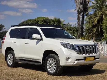 Picture of Toyota Prado 2015