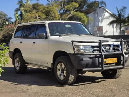 Picture of Nissan Patrol 1998