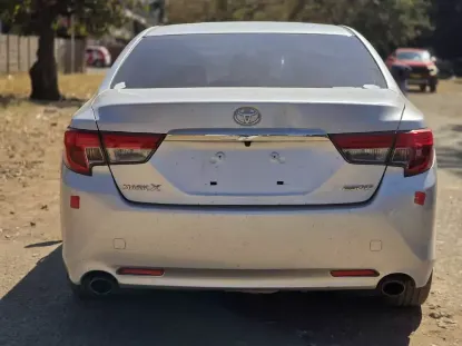 Picture of Toyota Mark x 2016