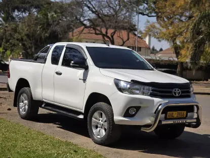 Picture of Toyota Hilux 2018