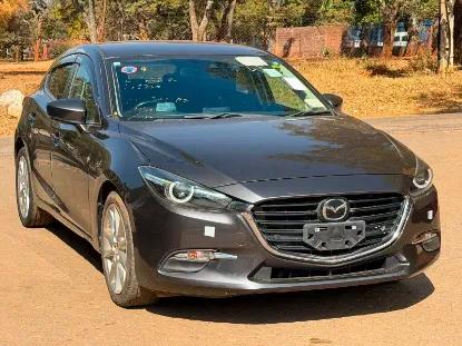 Picture of Mazda Axela 2016