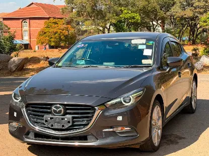 Picture of Mazda Axela 2016