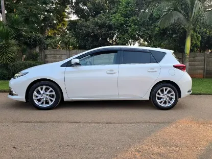 Picture of Toyota Auris 2016