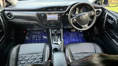 Picture of Toyota Auris 2016