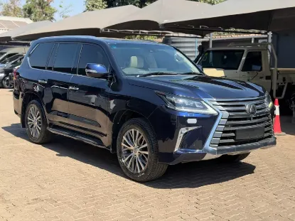 Picture of Lexus LX 2021