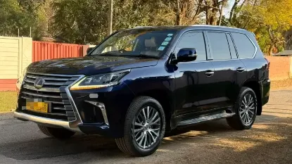 Picture of Lexus LX 2021