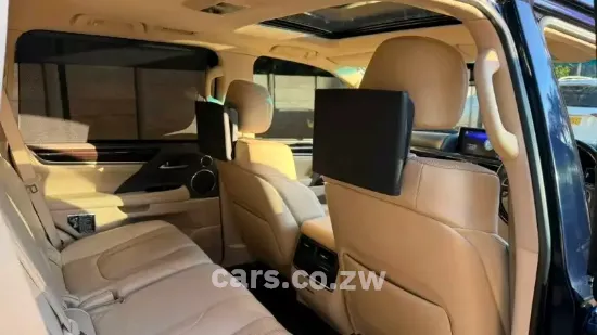 Picture of Lexus LX 2021
