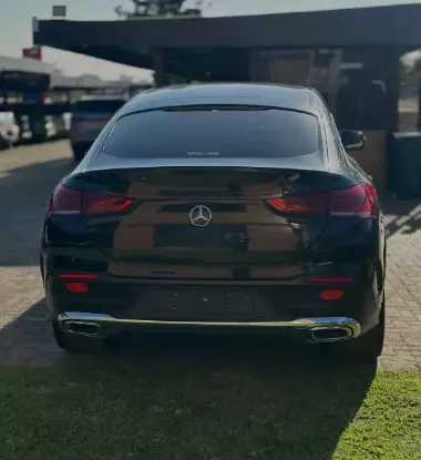 Picture of Mercedes Benz GLE 2020