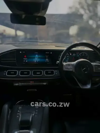 Picture of Mercedes Benz GLE 2020