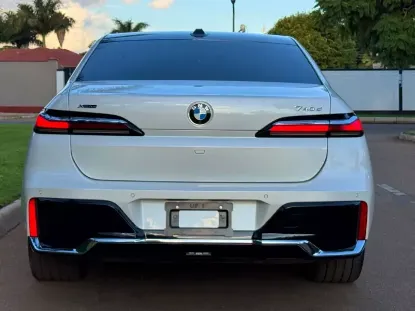 Picture of BMW 7 Series 2023
