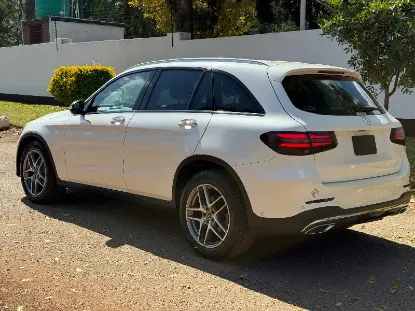 Picture of Mercedes Benz GLC 2017
