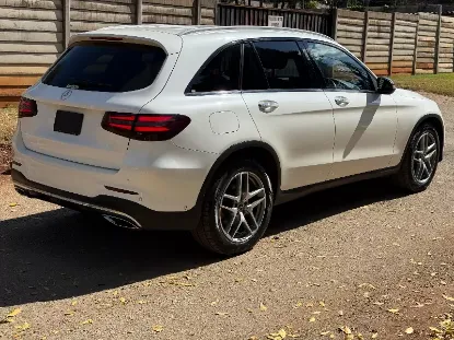 Picture of Mercedes Benz GLC 2017