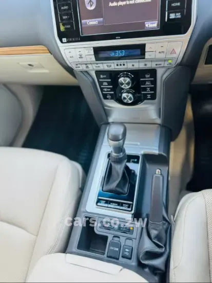 Picture of Toyota Prado 2020
