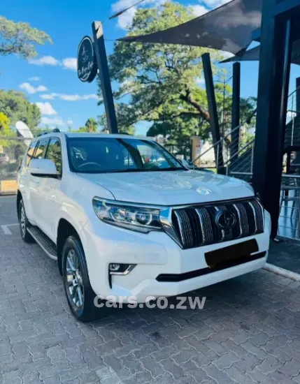 Picture of Toyota Prado 2020
