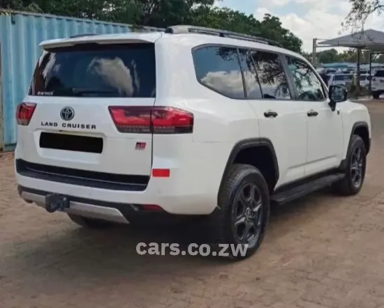 Picture of Toyota Land Cruiser 2023