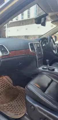 Picture of Jeep Grand Cherokee 2012