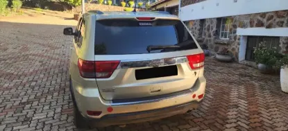 Picture of Jeep Grand Cherokee 2012