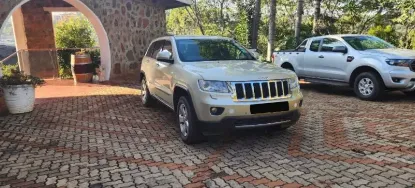 Picture of Jeep Grand Cherokee 2012