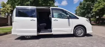 Picture of Nissan Serena 7 Seater