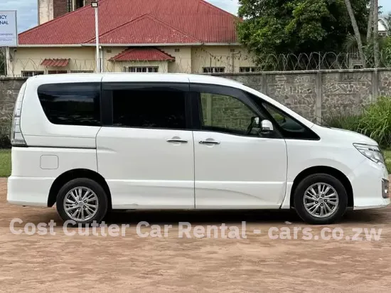 Picture of Nissan Serena 7 Seater