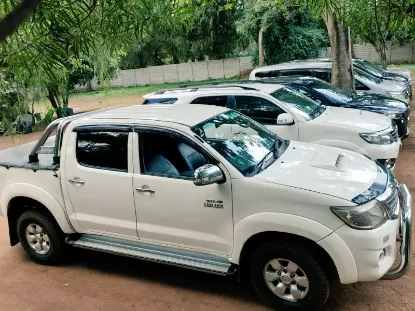 Picture of Double cabs - Toyota Hilux D4Ds