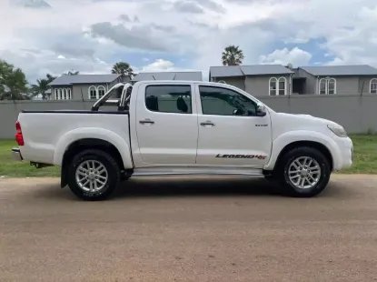 Picture of Double cabs - Toyota Hilux D4Ds