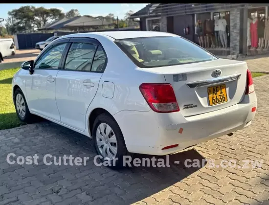 Picture of Toyota Corolla Axio Hybrid