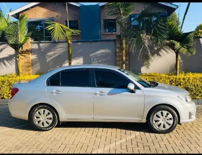 Picture of Toyota Corolla Axio Hybrid