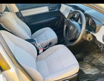 Picture of Toyota Corolla Axio Hybrid