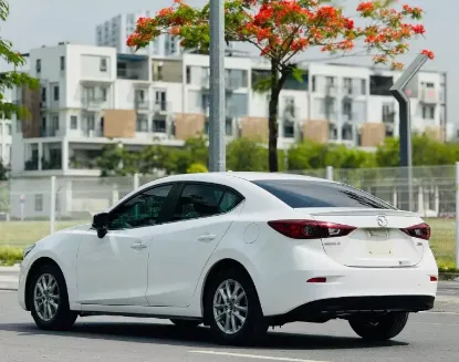 Picture of Mazda Axela for hire!