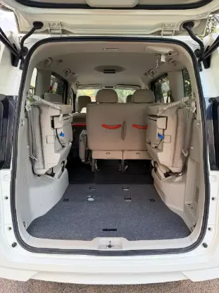 Picture of Nissan Serenas C27 (7 seater) for hire!