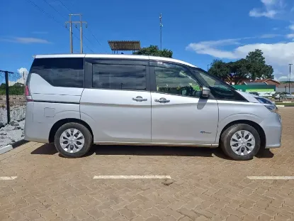 Picture of Nissan Serenas C27 (7 seater) for hire!