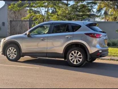 Picture of Mazda CX-5s