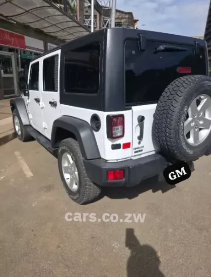 Picture of Jeep Wrangler 2016