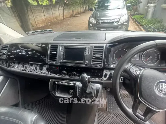 Picture of VW Caravelle 2017