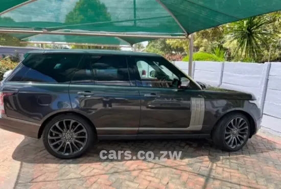 Picture of Range rover Vogue 2015