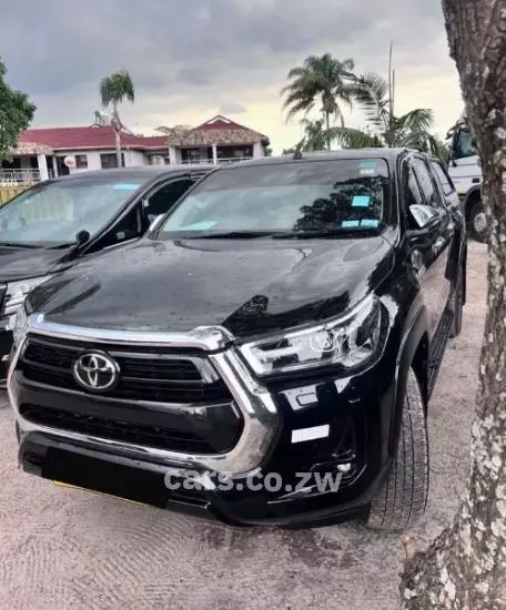 Picture of Toyota Hilux 2023