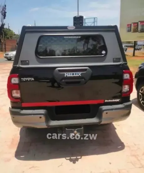 Picture of Toyota Hilux 2023