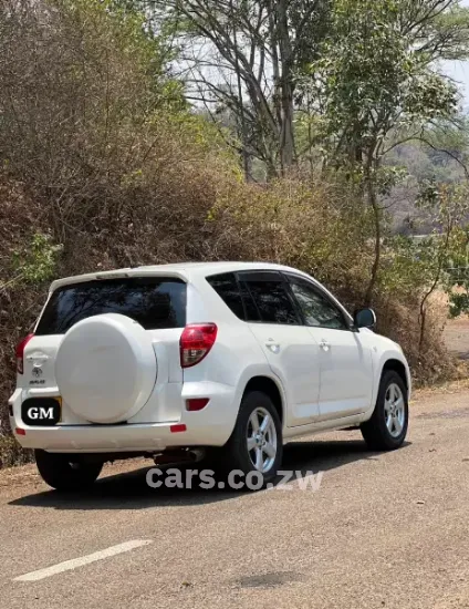 Picture of Toyota Rav4 2006